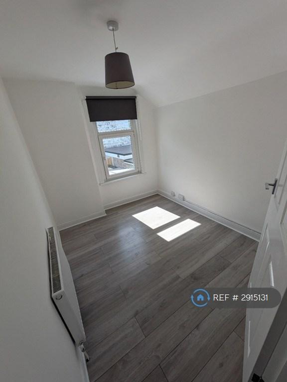 House in Cardiff - View 5