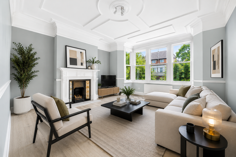 3 bedroom flat for sale, Uxbridge Road, London W5