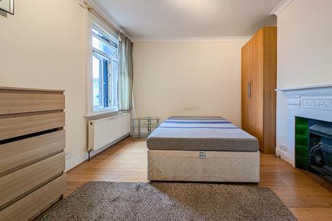 undefined, Durnsford Road, London