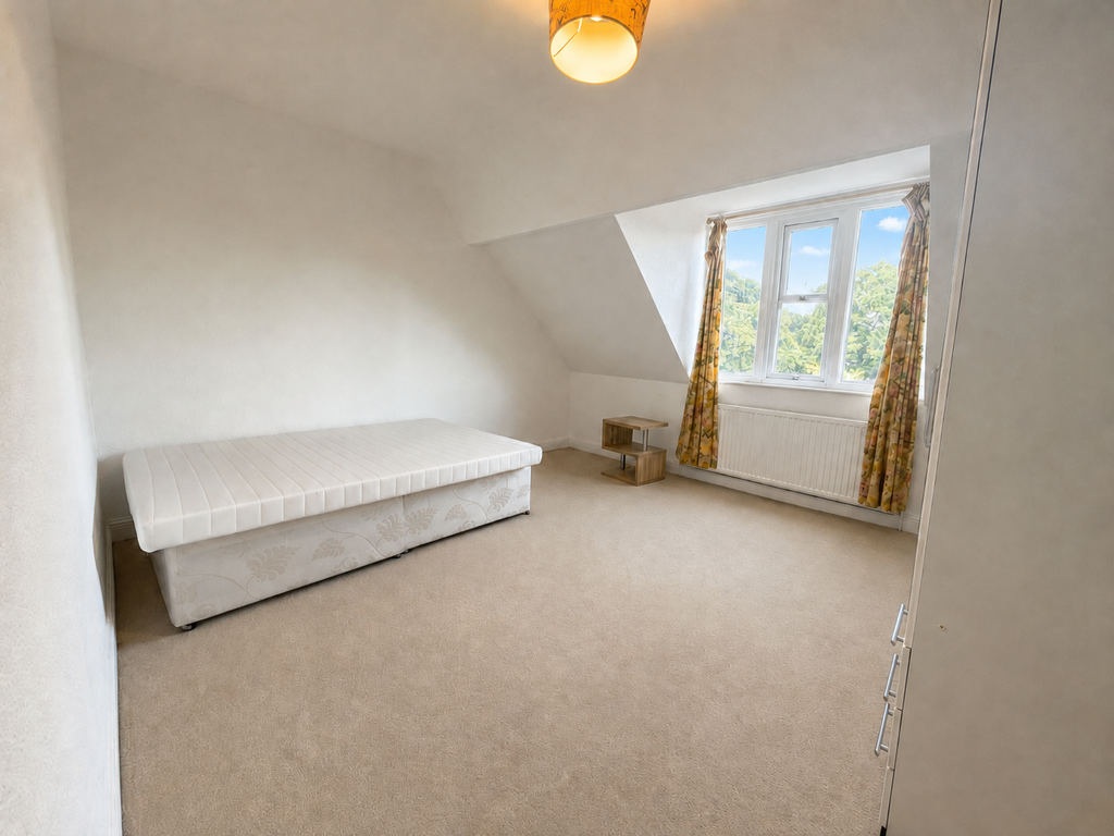Apartment in Leicester, Aylestone Park - View 5