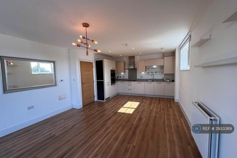 2 bedroom flat to rent, London Road, Isleworth, TW7