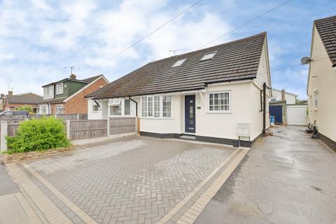 3 bedroom semi-detached house for sale, Louisa Avenue, Benfleet SS7