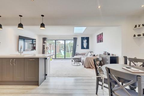 3 bedroom semi-detached house for sale, Louisa Avenue, Benfleet SS7