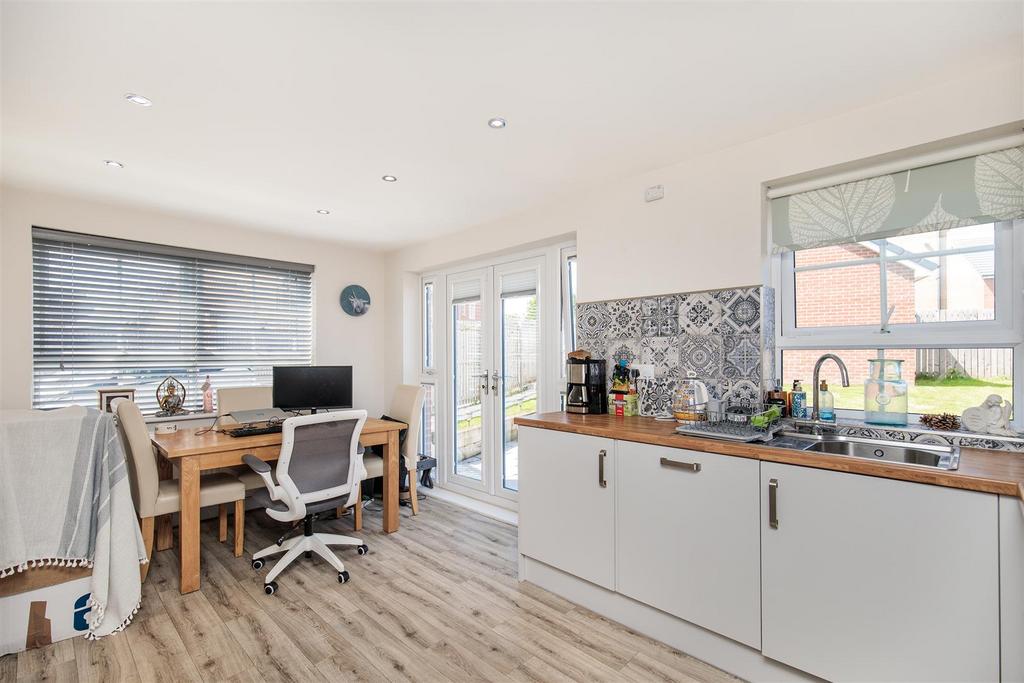 House in Newcastle upon Tyne, North Gosforth Park, Middle Brunton - View 5