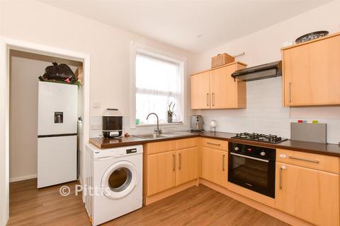 2 bedroom ground floor maisonette for sale, 59 Newport Road, Sandown PO36