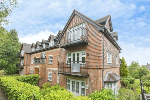 2 bedroom flat for sale, Forest Road, Tunbridge Wells, Kent, TN2