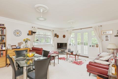 2 bedroom flat for sale, Forest Road, Tunbridge Wells, Kent, TN2