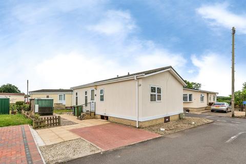 2 bedroom park home for sale, Alpha Avenue, Garsington, Oxford