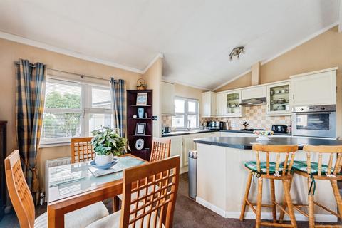 2 bedroom park home for sale, Alpha Avenue, Garsington, Oxford