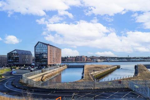 1 bedroom apartment for sale, Duke Street, Smiths Dock, North Shields
