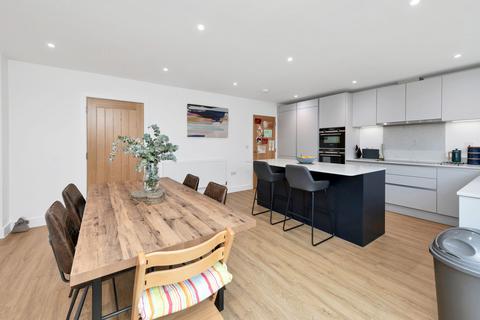 3 bedroom detached house for sale, Appletree Row, Royston SG8