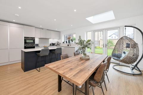 3 bedroom detached house for sale, Appletree Row, Royston SG8