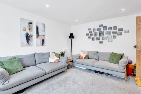 3 bedroom detached house for sale, Appletree Row, Royston SG8
