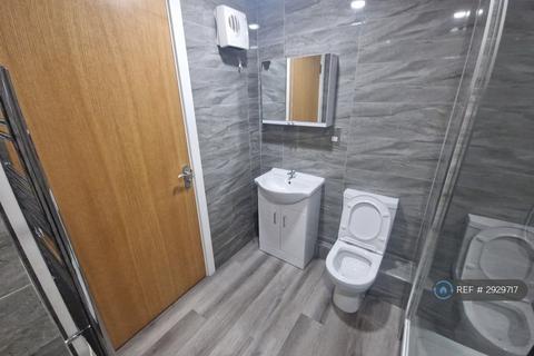 2 bedroom flat to rent, Sunbridge Road, Bradford, BD1
