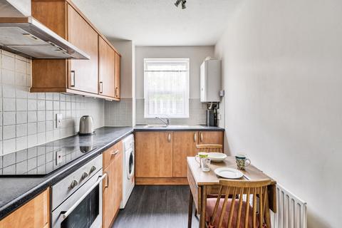 1 bedroom apartment for sale, Dingwall Road, Croydon