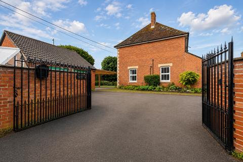5 bedroom detached house for sale, Bridge Farm Close, Grove