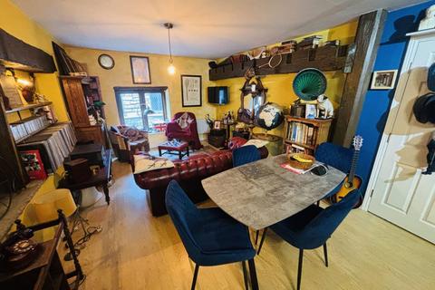 1 bedroom flat to rent, PILGRIM MANSIONS, BOSTON