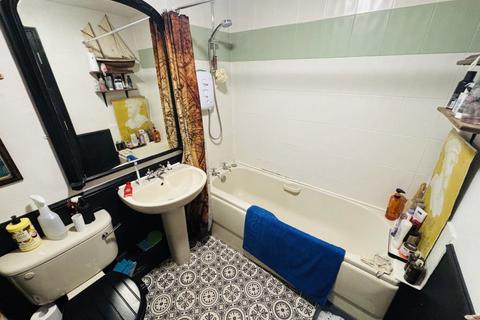 1 bedroom flat to rent, PILGRIM MANSIONS, BOSTON