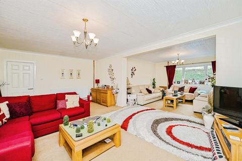 4 bedroom detached house for sale, Castle Green, St. George's-Super-Ely, Cardiff