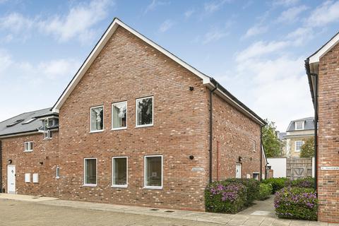 1 bedroom maisonette for sale, Great Charta Close, Englefield Green, Egham, Surrey, TW20