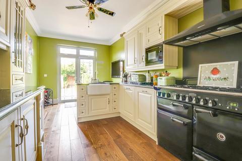 4 bedroom semi-detached house for sale, Warwick Road, Thorpe Bay SS1