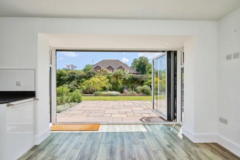 5 bedroom detached house for sale, Barrington Close, East Cowes, Isle of Wight, PO32