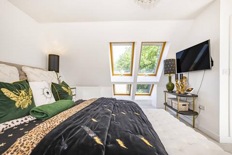 6 bedroom detached house for sale, Langmore Lane, Lindfield, RH16