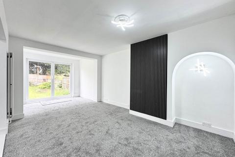 4 bedroom semi-detached house for sale, St. Georges Avenue, Windle