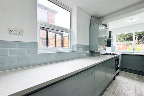 4 bedroom semi-detached house for sale, St. Georges Avenue, Windle