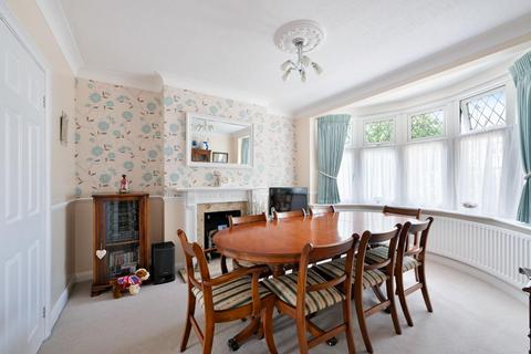 5 bedroom semi-detached house for sale, Woodlands Avenue, Worcester Park