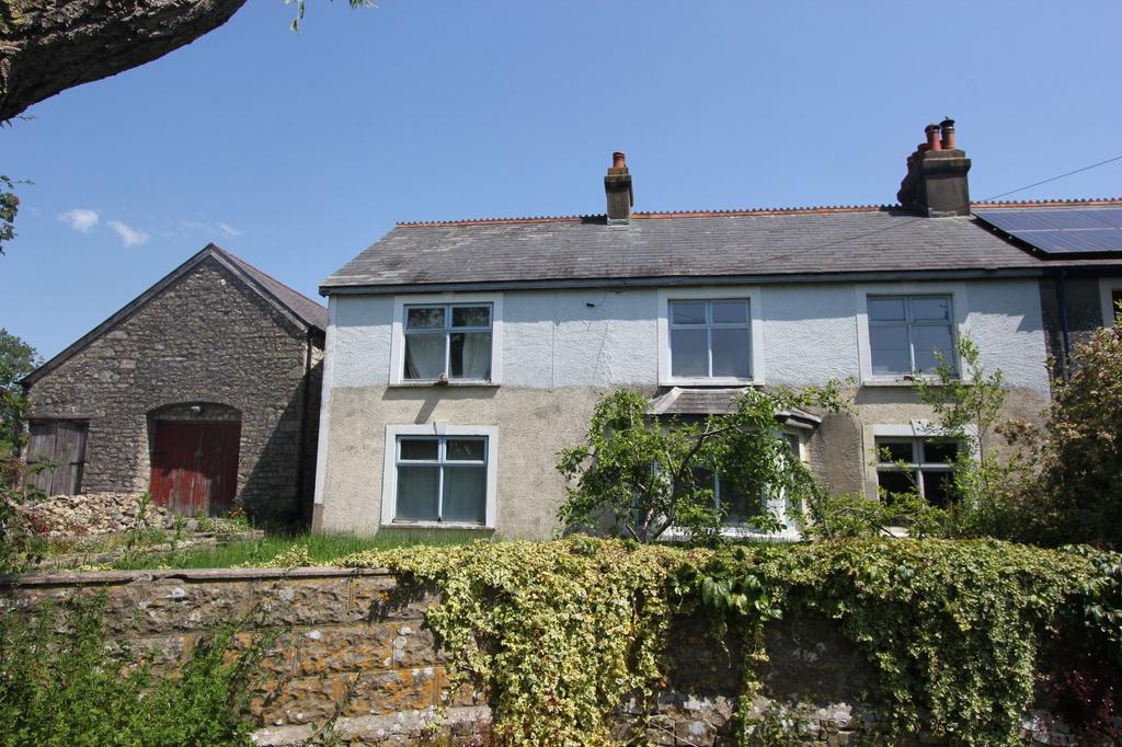4 bedroom semi-detached house for sale