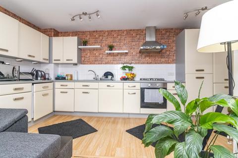 2 bedroom flat for sale, Fosse Close, Braunstone, LE3