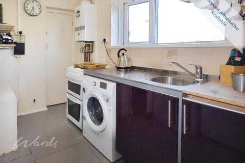 2 bedroom apartment to rent, Lyell Road Birchington CT7