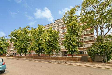 2 bedroom apartment for sale, Rivermead, West Bridgford, Nottingham