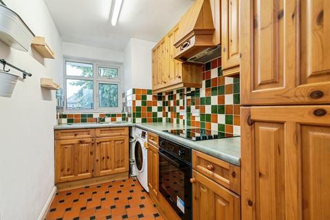 2 bedroom apartment for sale, Rivermead, West Bridgford, Nottingham