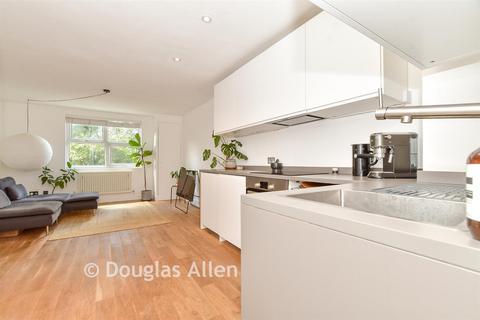 1 bedroom apartment for sale, 21 Whitney Road, London E10