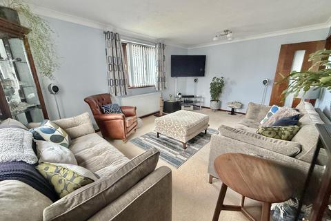 3 bedroom detached bungalow for sale, Talgos Close, Redruth