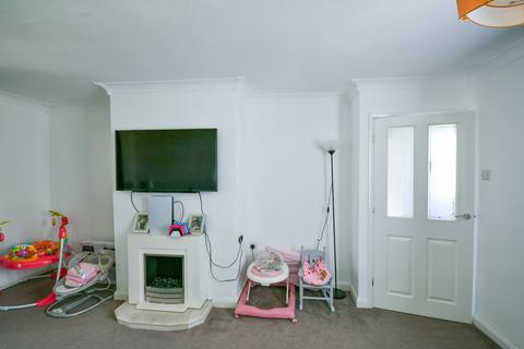 3 bedroom semi-detached house for sale, Garesfield Gardens, Burnopfield NE16