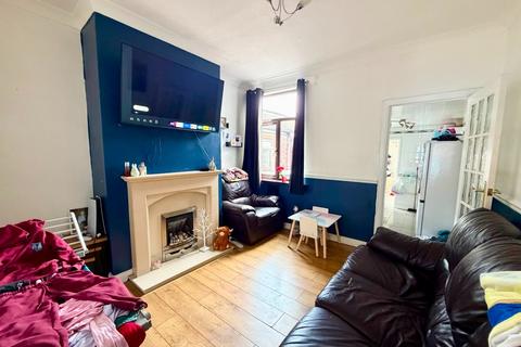 2 bedroom terraced house for sale, Queen Street, Newcastle-Under-Lyme ST5