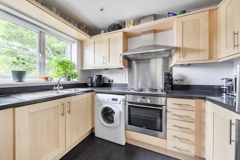 2 bedroom flat for sale, Westborough Mews, Maidstone, ME16