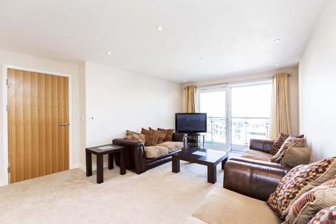 2 bedroom apartment to rent, The Crescent, Portsmouth PO1