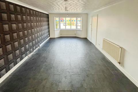 4 bedroom detached house for sale, Tickhill Way, Rossington, Doncaster