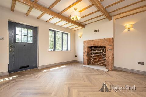 2 bedroom cottage for sale, Main Street, Burton Joyce, Nottingham
