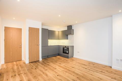 1 bedroom flat to rent, Station Road, West Drayton, UB7