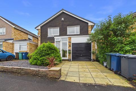 4 bedroom detached house for sale, Nursery Avenue, Ormskirk, L39