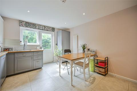 3 bedroom terraced house for sale, Amethyst Close, London, N11