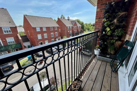 2 bedroom flat for sale, Holden Avenue, Whalley Range, M16
