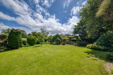 5 bedroom detached house for sale, Central Wells