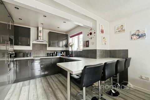 3 bedroom bungalow for sale, Woodside Road, Farnham, Surrey