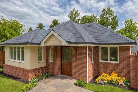 3 bedroom detached bungalow for sale, Barningham Road, Bury St Edmunds IP31